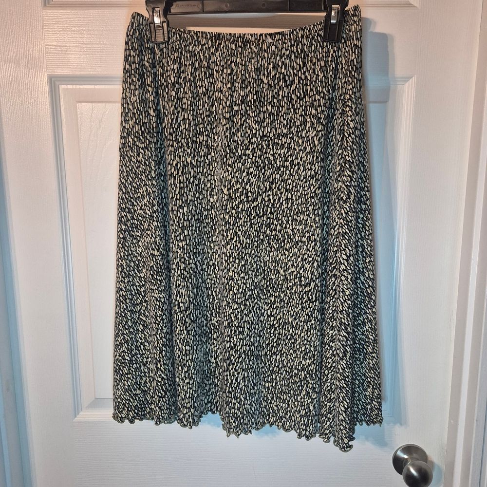 Chic Sag Harbor Medium Skirt – Stylish Brown, Black & White Print-Midi
